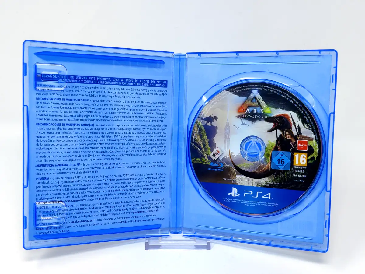 Interior del juego ARK: Survival Evolved (ESP) para PlayStation 4 con disco y manual