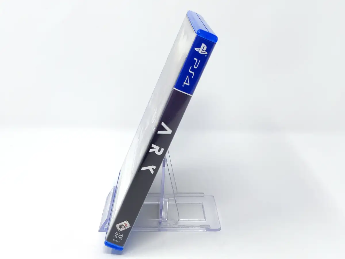 Lateral de la caja de ARK: Survival Evolved (ESP) para PlayStation 4