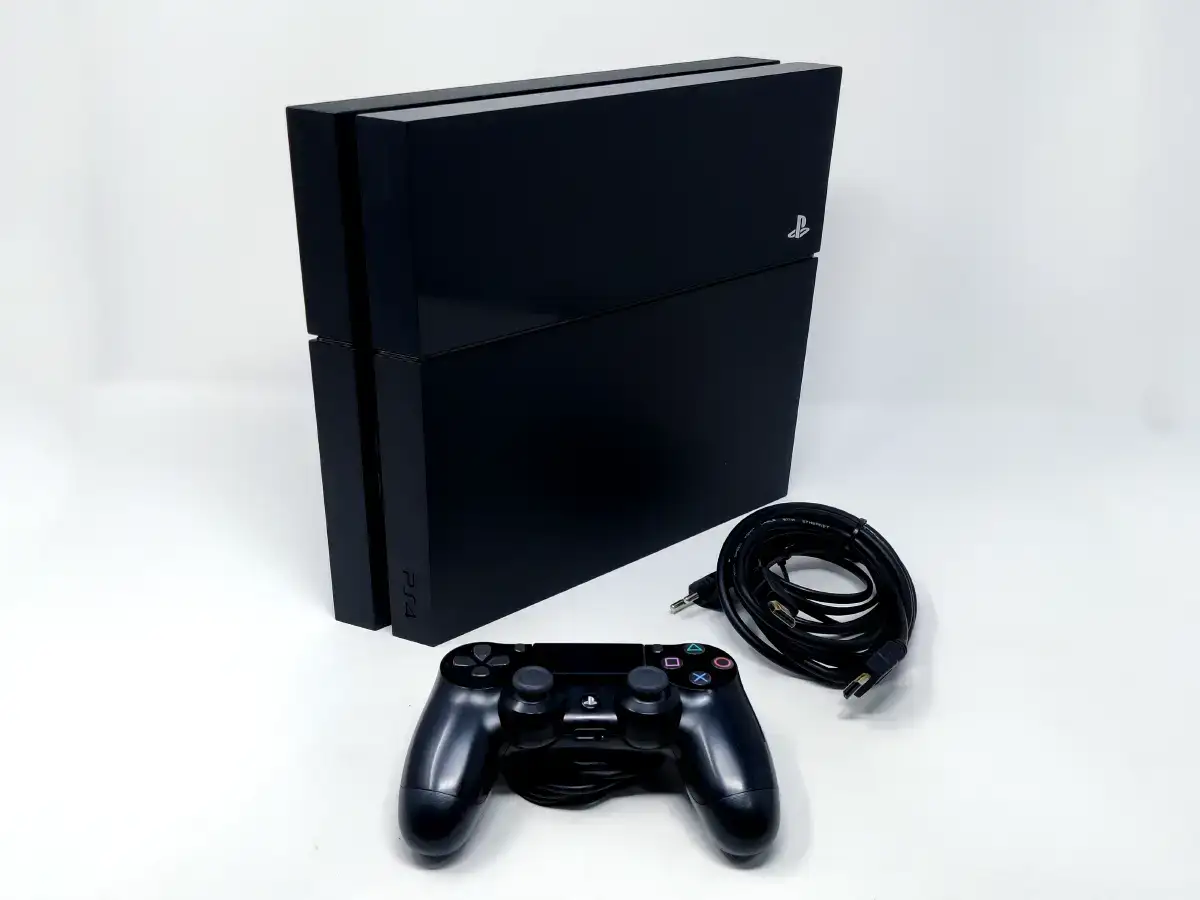Sony PlayStation 4 (Consola) 500GB Negro (Rebajada) para PlayStation 4, edición PAL EUR, de segunda mano