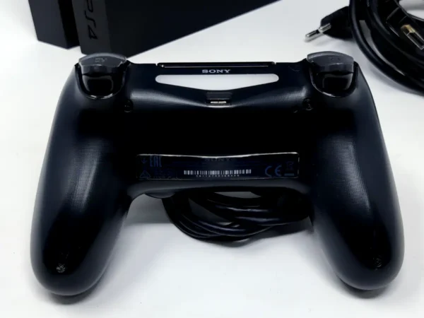 Sony PlayStation 4 (Consola) 500GB Negro (CUH-1004A) (Rebajada) para PlayStation 4, edición PAL EUR, de segunda mano