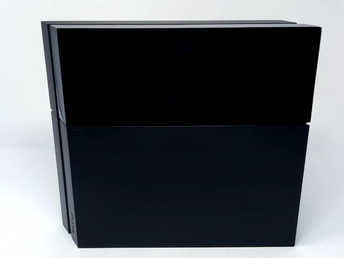 Sony PlayStation 4 (Consola) 500GB Negro (Rebajada) para PlayStation 4, edición PAL EUR, de segunda mano
