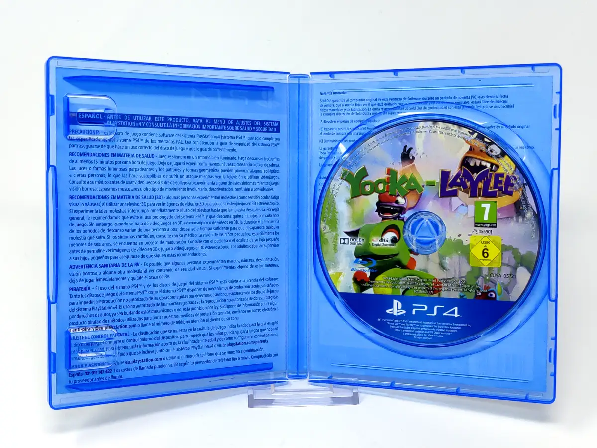 Interior del juego Yooka-Laylee (ESP) para PlayStation 4 con disco y manual