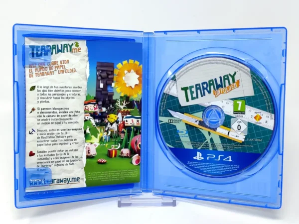 Interior del juego Tearaway Unfolded (Messenger Edition) (ESP) para PlayStation 4 con disco y manual