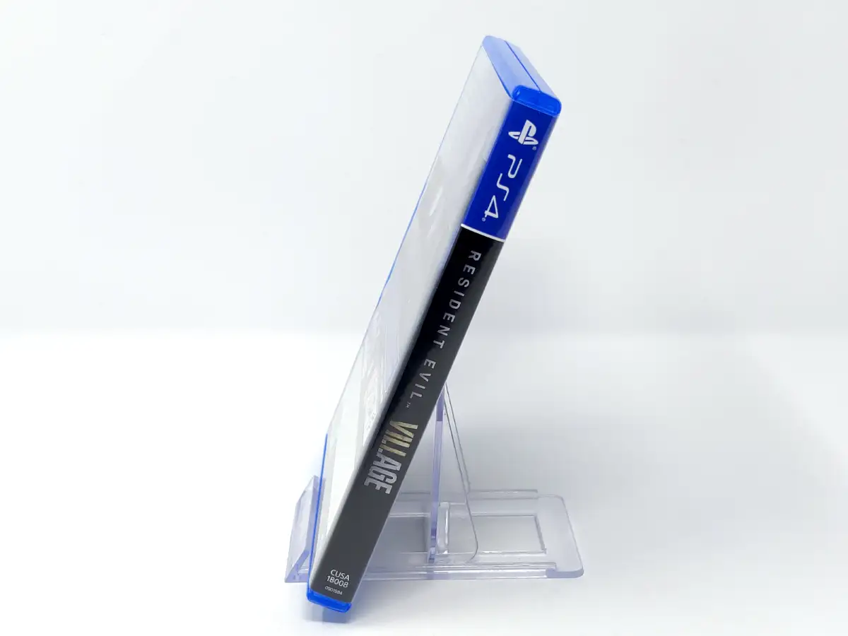 Lateral de la caja de Resident Evil: Village (ESP) para PlayStation 4