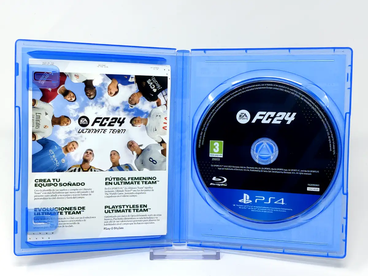 Interior del juego EA SPORTS FC 24 (ESP) para PlayStation 4 con disco y manual