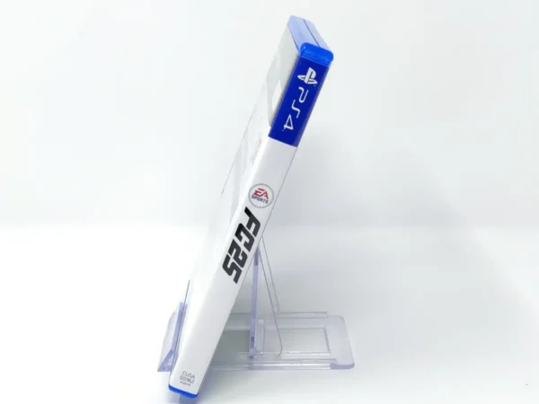 Lateral de la caja de EA SPORTS FC 25 (ESP) para PlayStation 4