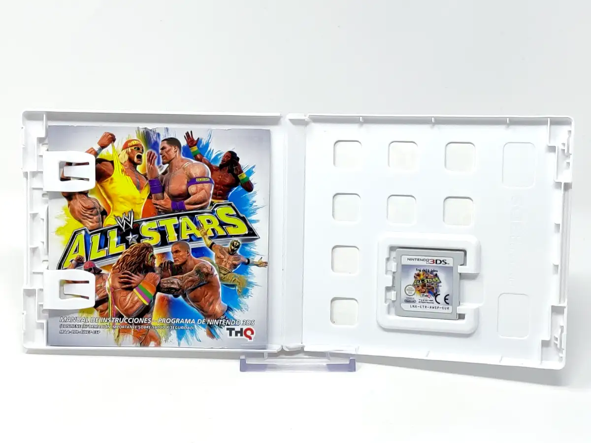 Interior del juego WWE All Stars (ESP) para Nintendo 3DS con disco y manual