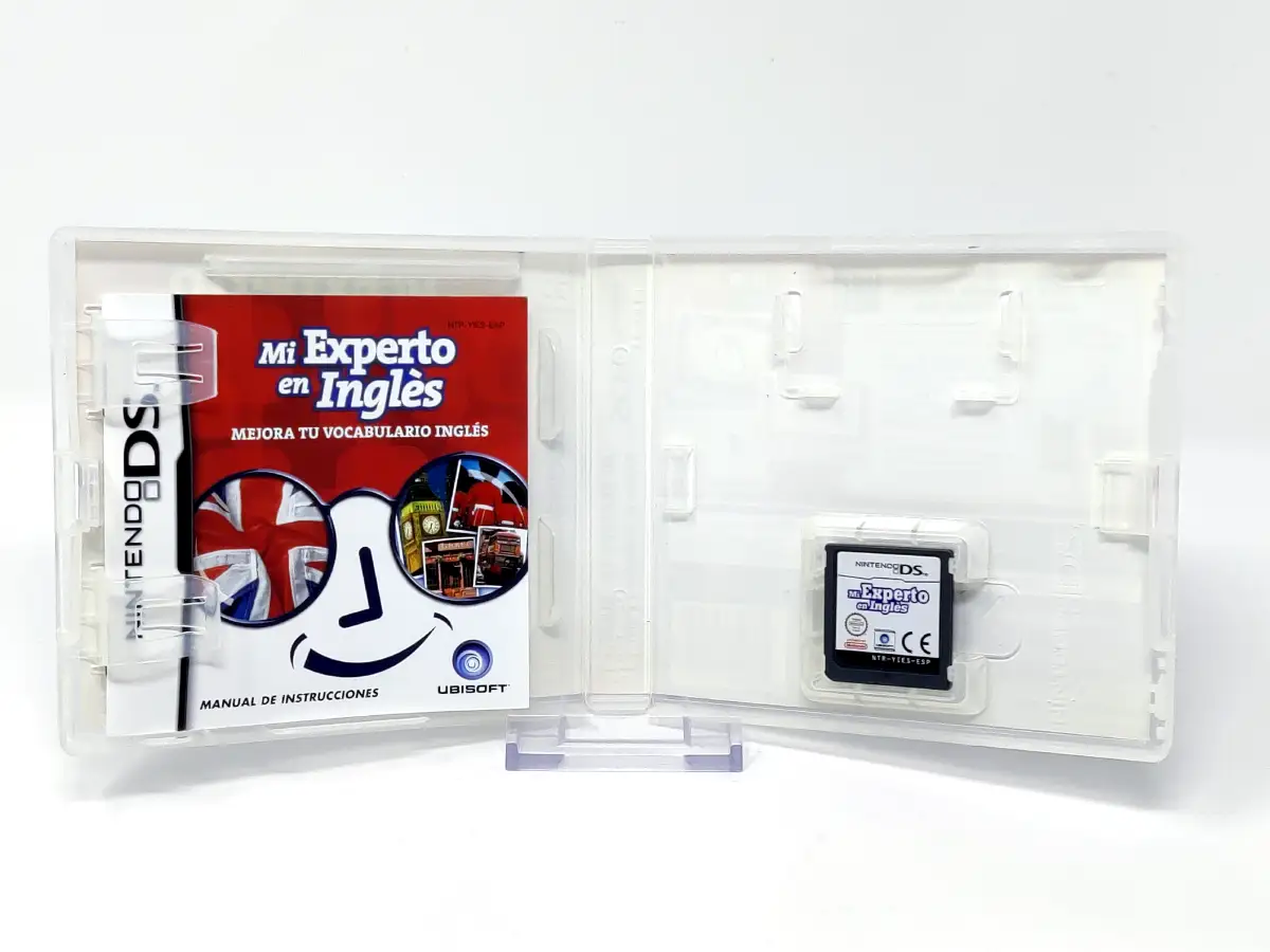 Interior del juego Mi Experto en Inglés (ESP) para Nintendo DS con disco y manual