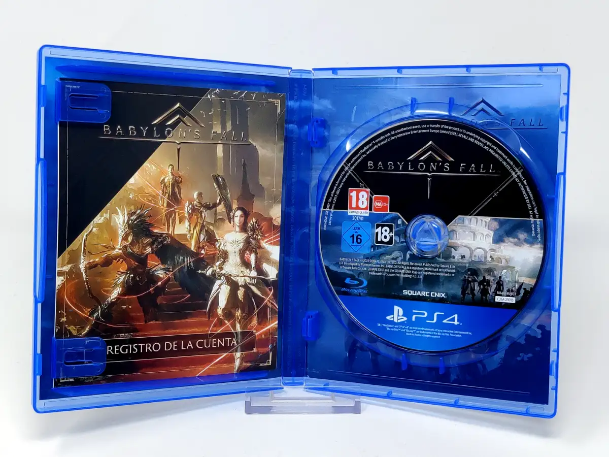 Interior del juego Babylon's Fall (ESP) para PlayStation 4 con disco y manual