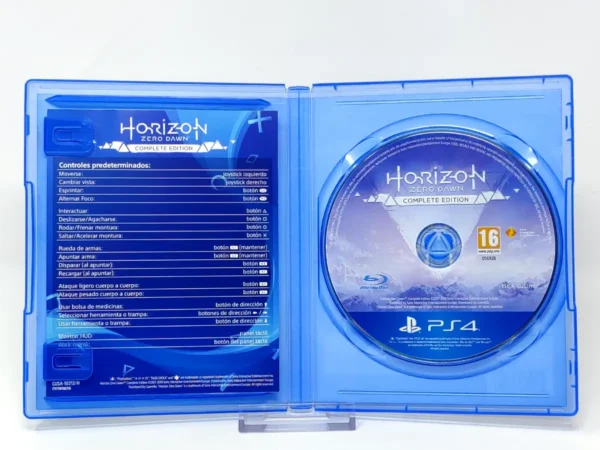 Interior del juego Horizon Zero Dawn: Complete Edition (ESP) (v2) (PS Hits) para PlayStation 4 con disco y manual