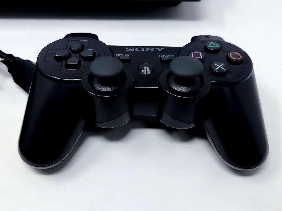 Sony Playstation 3 Slim 120GB (Consola) (CECH-2004A) para PlayStation 3, edición PAL España, de segunda mano