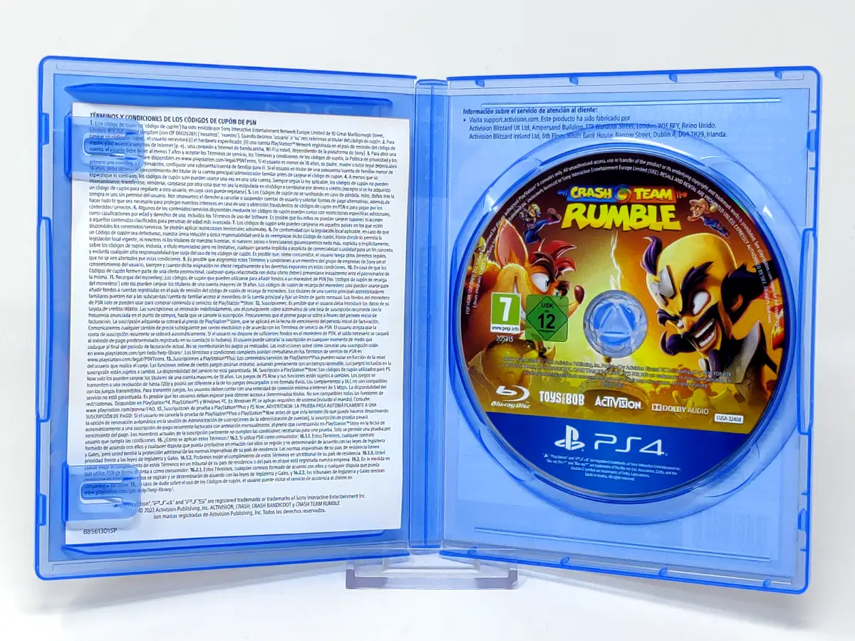 Interior del juego Crash Team Rumble (Edición Deluxe Multigeneración) (ESP) para PlayStation 4 con disco y manual
