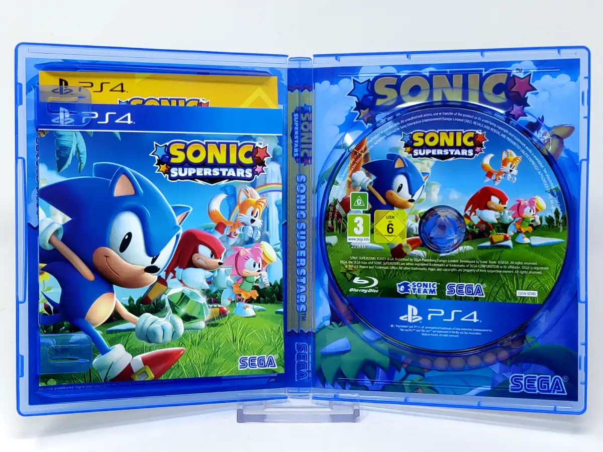 Interior del juego Sonic Superstars (ESP) para PlayStation 4 con disco y manual
