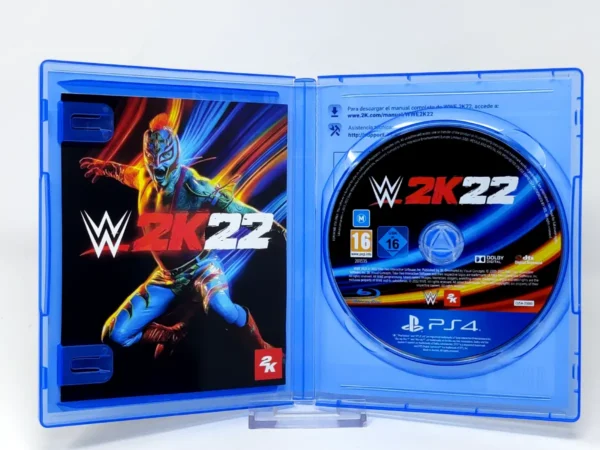Interior del juego WWE 2K22 (ESP) para PlayStation 4 con disco y manual