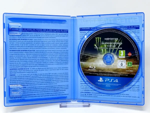 Interior del juego Monster Energy Supercross: The Official Videogame (ESP) para PlayStation 4 con disco y manual