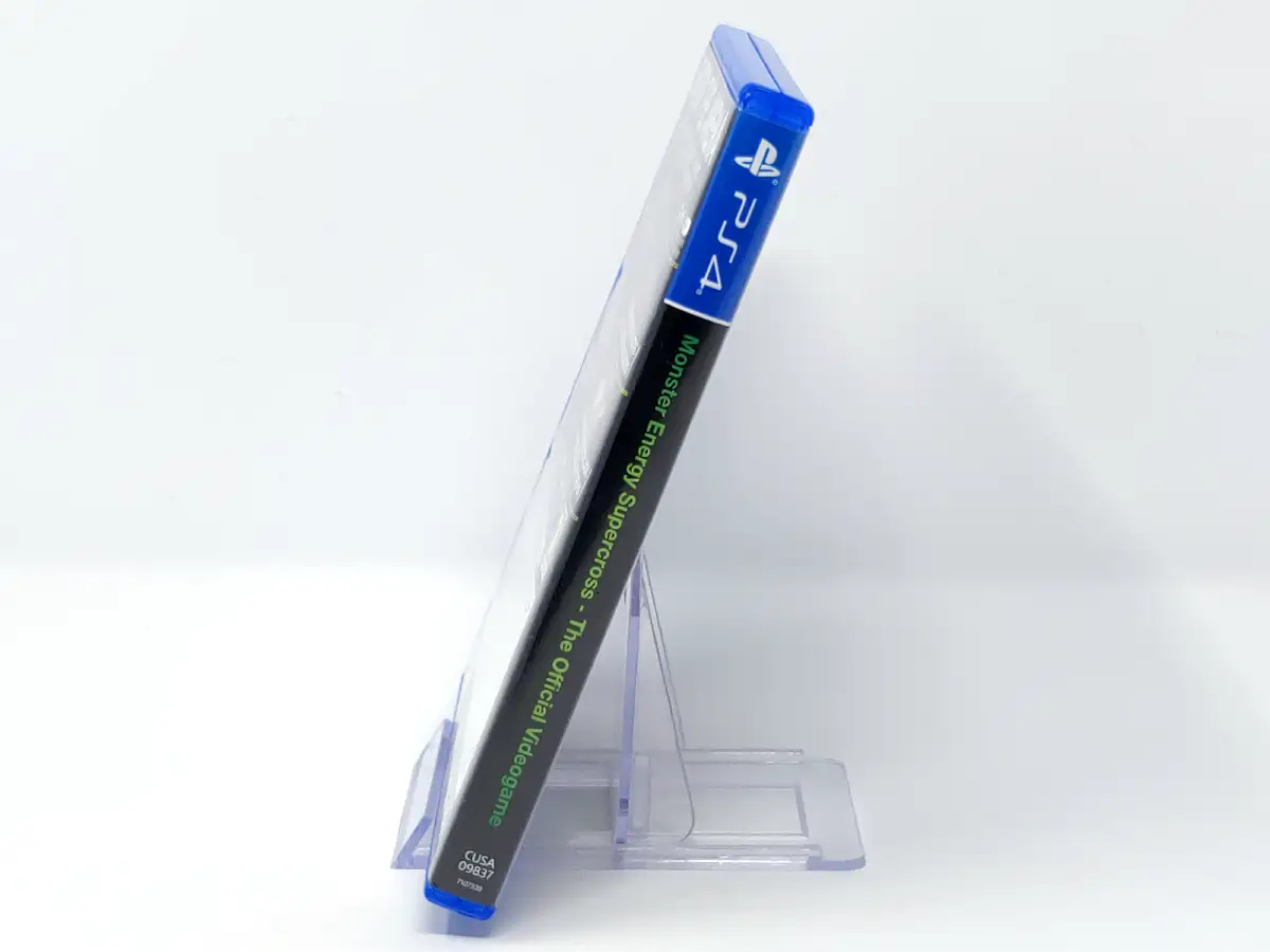 Lateral de la caja de Monster Energy Supercross: The Official Videogame (ESP) para PlayStation 4
