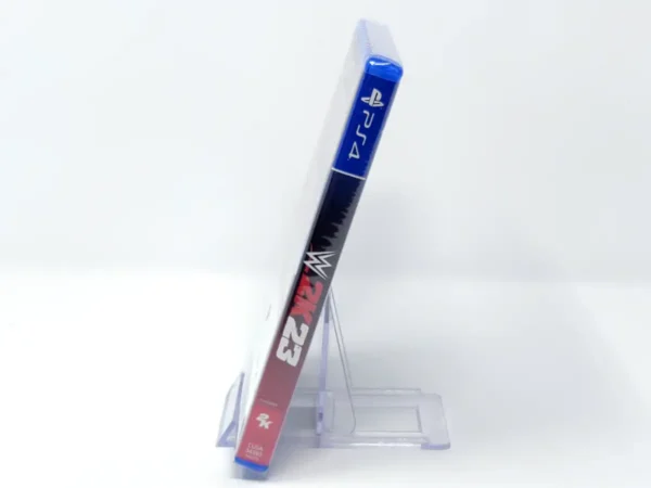 Lateral de la caja de WWE 2K23 (ESP) para PlayStation 4