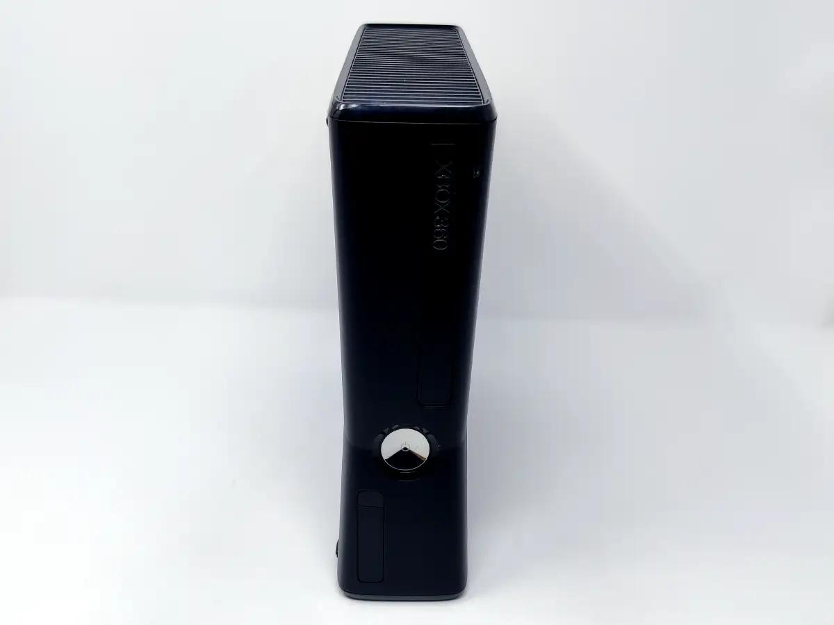 XBOX 360 SLIM 4GB (Consola) para XBOX 360, edición PAL EUR, de segunda mano