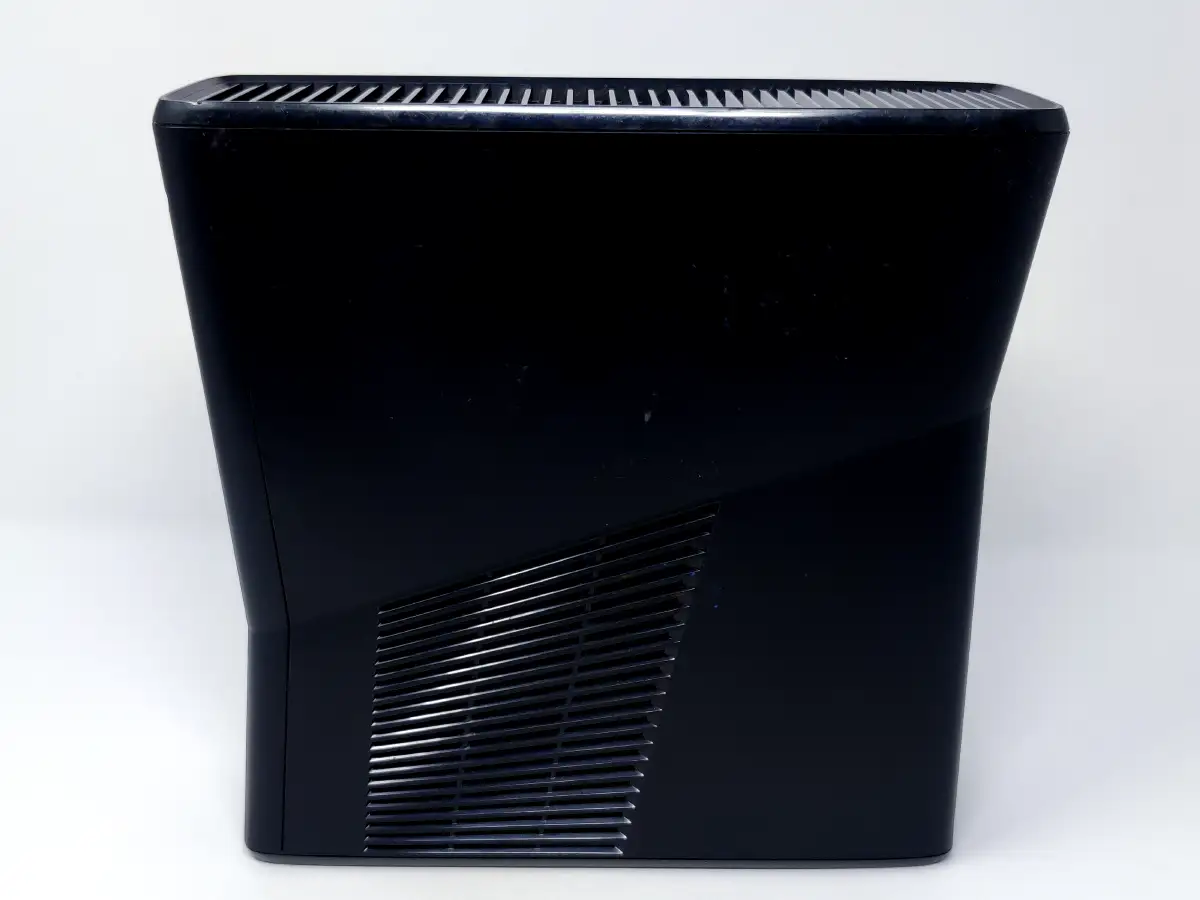 XBOX 360 SLIM 4GB (Consola) para XBOX 360, edición PAL EUR, de segunda mano