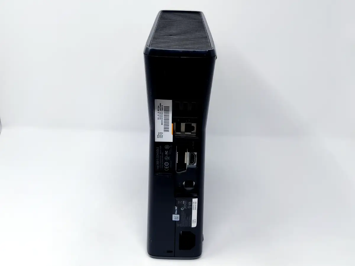 XBOX 360 SLIM 4GB (Consola) para XBOX 360, edición PAL EUR, de segunda mano