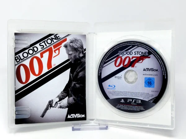 Interior del juego 007: Blood Stone (ALE) para PlayStation 3 con disco y manual