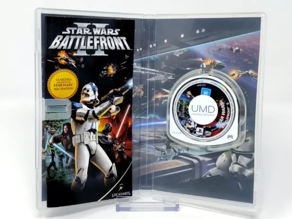 Interior del juego Star Wars: Battlefront II (ESP) para PSP con disco y manual