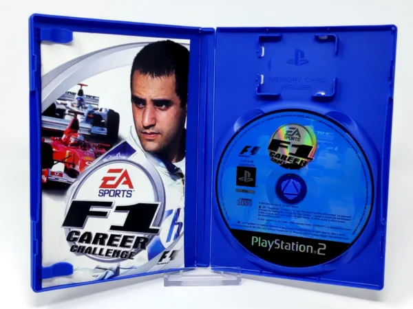 Interior del juego F1 Career Challenge (ESP) para PlayStation 2 con disco y manual