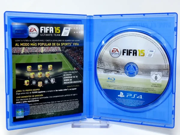 Interior del juego FIFA 15 (ESP) para PlayStation 4 con disco y manual