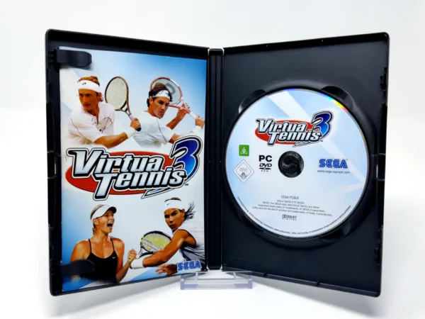 Interior del juego Virtua Tennis 3 (ESP) para PC con disco y manual