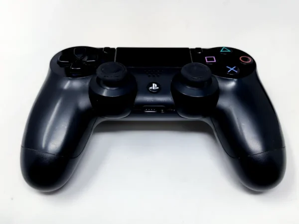 Sony PlayStation 4 Slim (Consola) 1TB Negro (CUH-2216B) para PlayStation 4, edición PAL EUR, de segunda mano