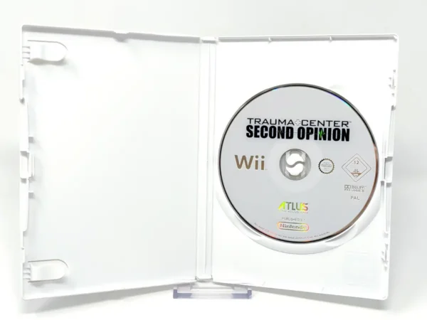 Interior del juego Trauma Center: Second Opinion (ESP) (Rebajado) para Nintendo Wii con disco y manual
