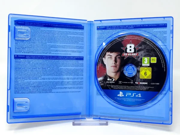 Interior del juego 8 To Glory (ESP) para PlayStation 4 con disco y manual