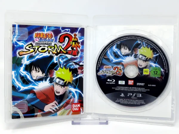 Interior del juego Naruto Shippuden: Ultimate Ninja Storm 2 (ESP) para PlayStation 3 con disco y manual