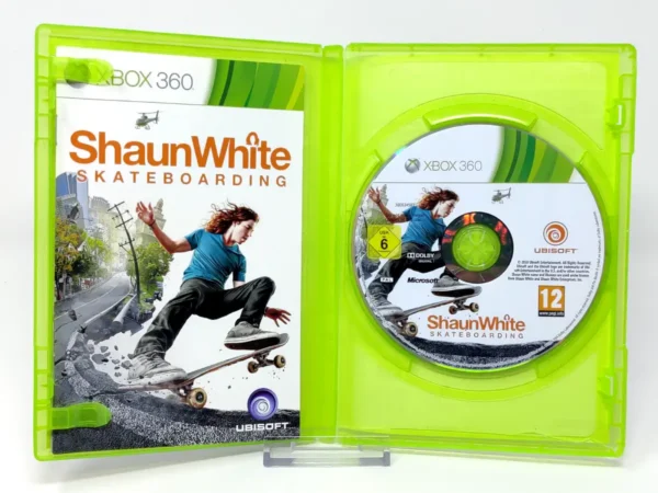 Interior del juego Shaun White Snowboarding (ESP) para XBOX 360 con disco y manual