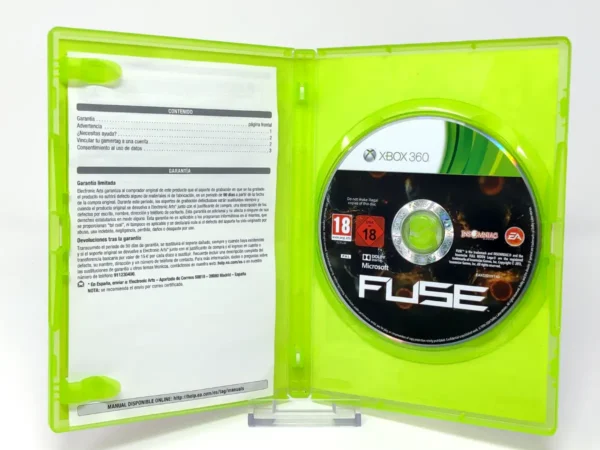 Interior del juego Fuse (ESP) para XBOX 360 con disco y manual
