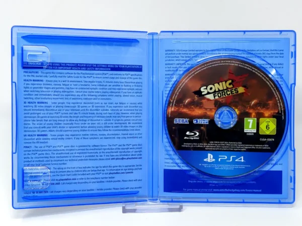 Interior del juego Sonic Forces (EUR) para PlayStation 4 con disco y manual