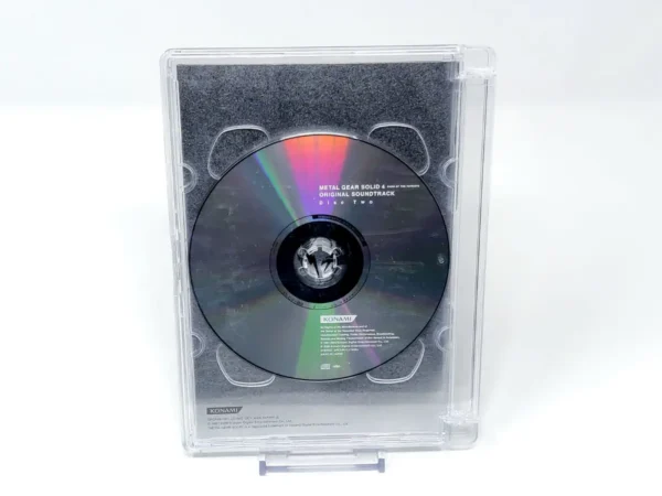 Parte trasera de Metal Gear Solid 4: Guns of the Patriots: Original Soundtrack para AUDIO-CD, edición PAL EUR