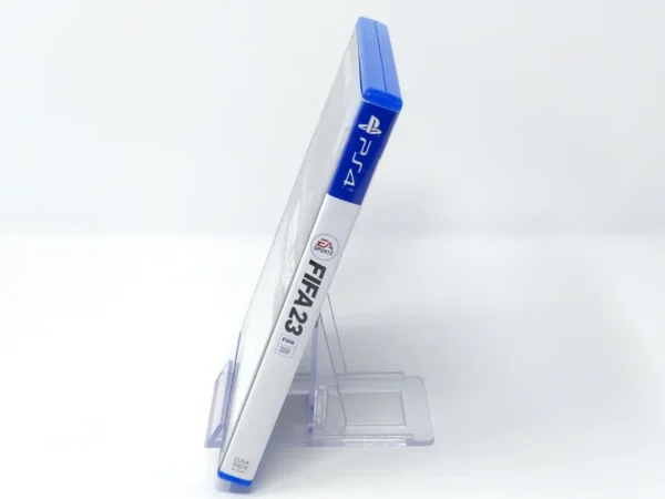 Lateral de la caja de FIFA 23 (ESP) para PlayStation 4