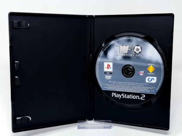 Interior del juego Esto Es Futbol 2004 (ESP) (v2) (Rebajado) para PlayStation 2 con disco y manual