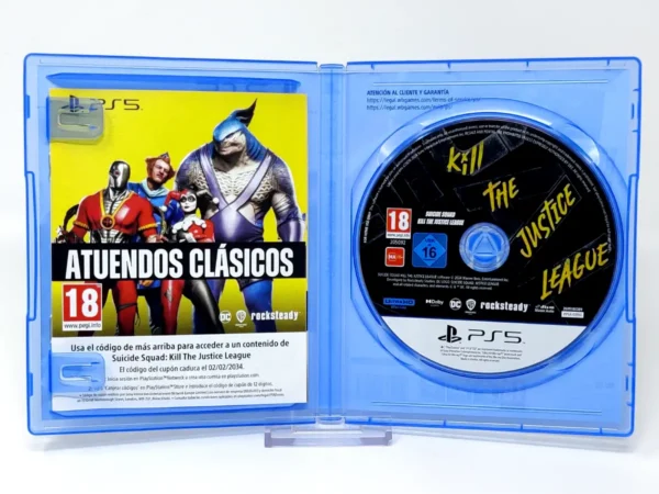Interior del juego Suicide Squad: Kill The Justice League (ESP) para PlayStation 5 con disco y manual