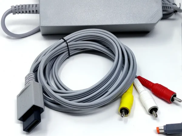 Nintendo Wii Negra (Consola) (RVL-001) (EUR) (Rebajada) para Nintendo Wii, edición PAL EUR, de segunda mano